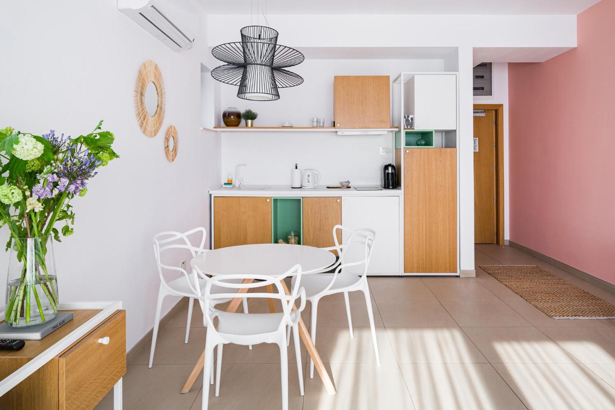 Hotel de apartamente Riva 4*