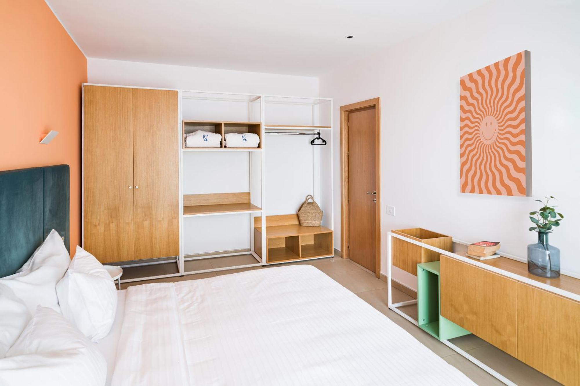 Hotel de apartamente Riva 4*